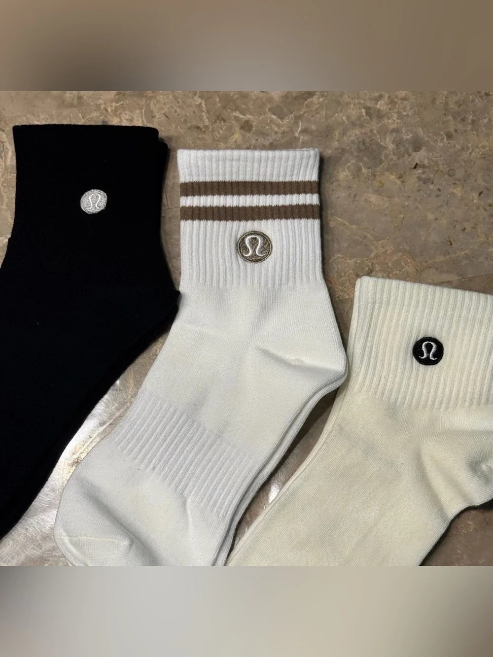 New Women’s Lululemon Athletica Socks  3 pairs Size Medium  Socks stretch